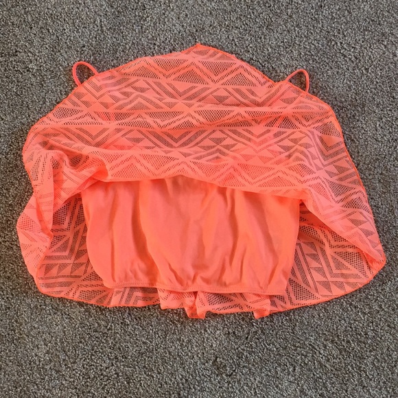 Charlotte Russe Spaghetti Strap Lace Crop Top - Picture 3 of 5